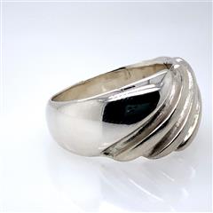 James Avery Retired Sterling Silver Ring